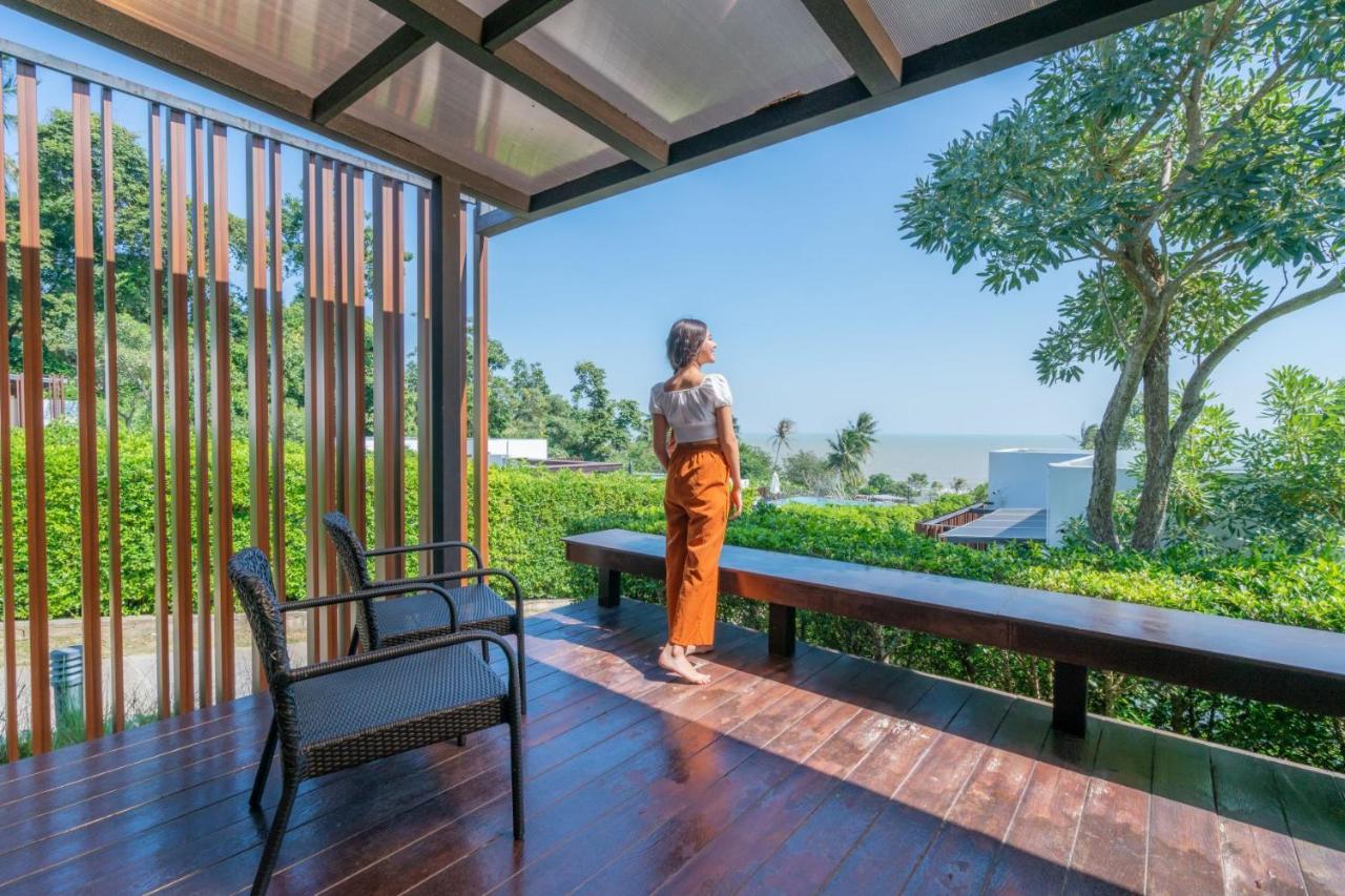 Seanery Beach Resort Bang Saphan Exterior foto